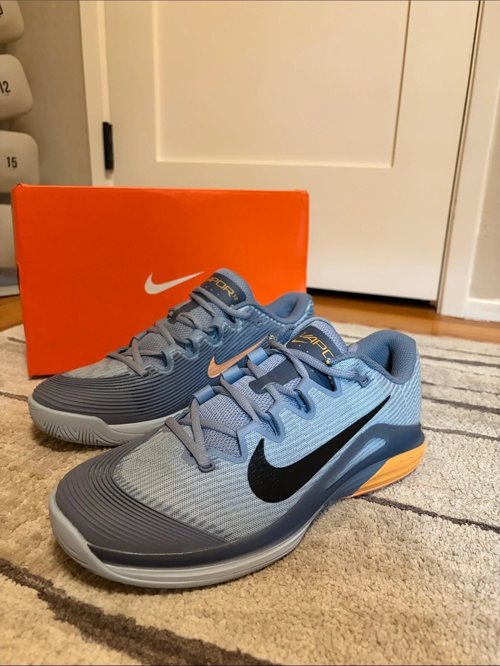 Nike NEW Men’s Zoom Vapor Pro Tennis Shoe- Light Gray & Slate with Peach Swoosh